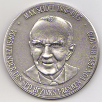 Medaille mit Porträt Max Seidel